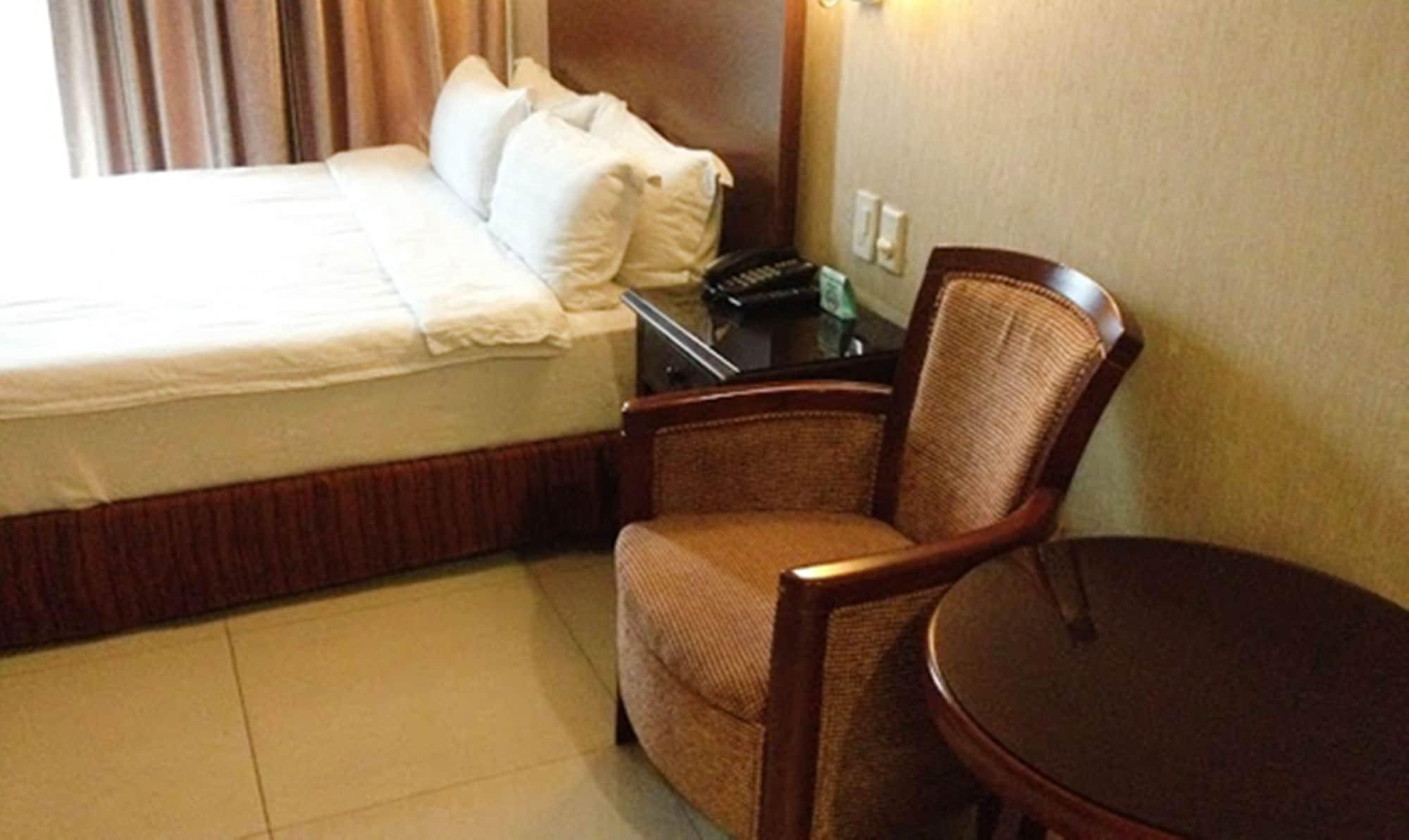 Baguio Crown Legacy Hotel Baguio City Exterior photo